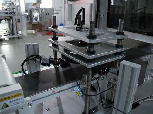 AOI視覺檢測(cè)機(jī),視覺檢測(cè)機(jī),檢測(cè)機(jī)廠家,高臻智能